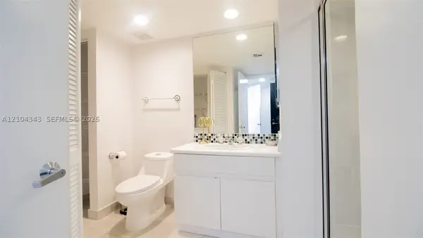 16425 Collins #1215, Sunny Isles Beach, FL 33160
