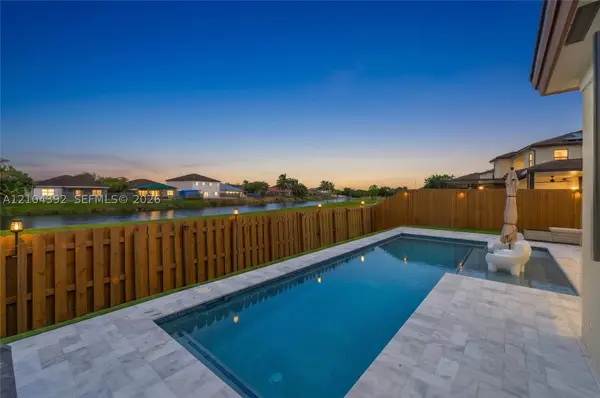 10317 SW 228th, Miami, FL 33190