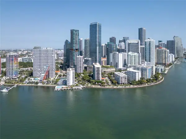 200 SE 15th #4I, Miami, FL 33129