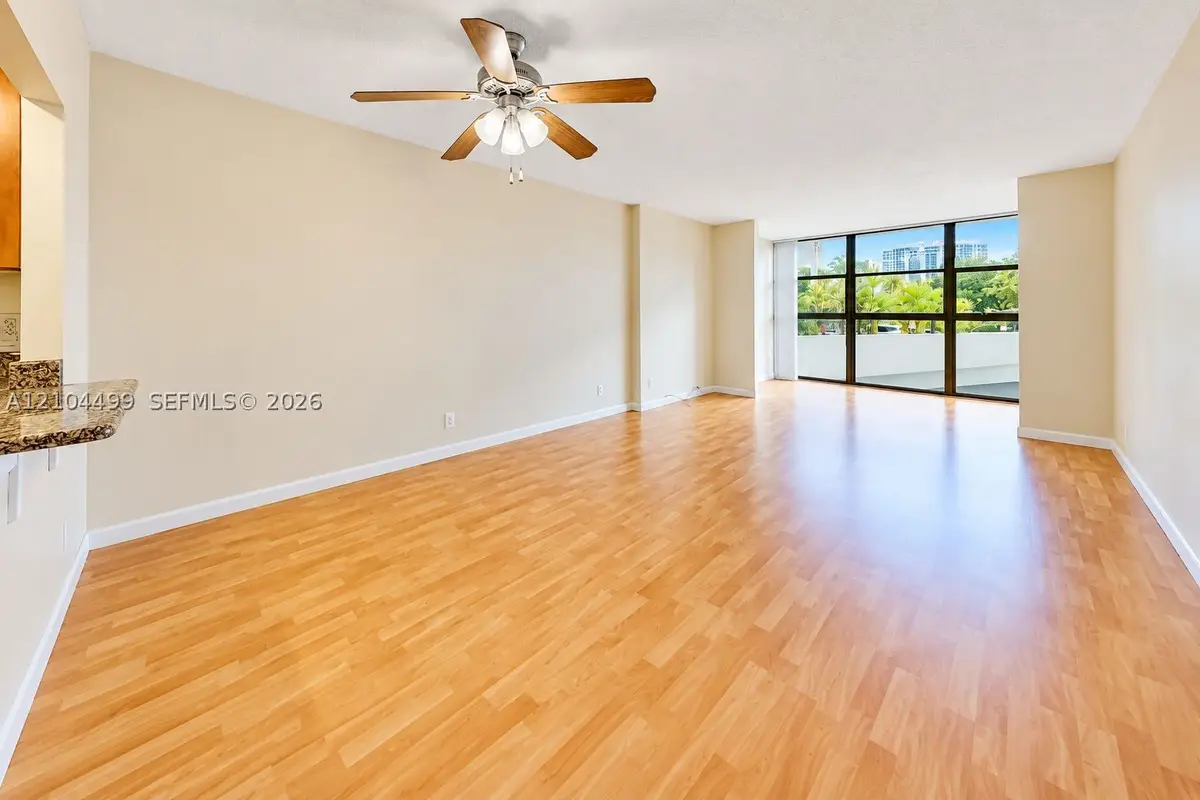 400 Leslie #205, Hallandale, FL 33009 - #1