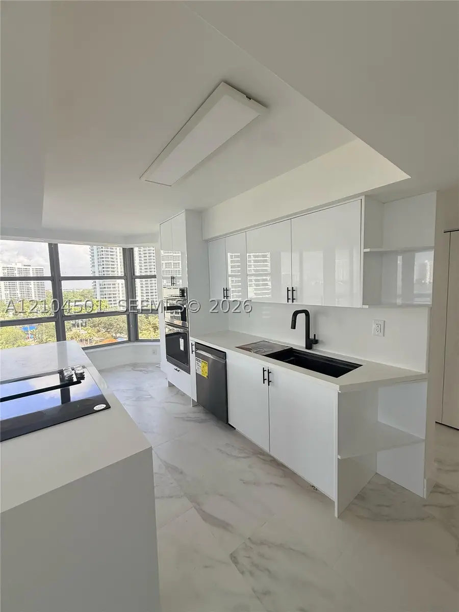 19101 NE 36th #1005, Aventura, FL 33180 - #2