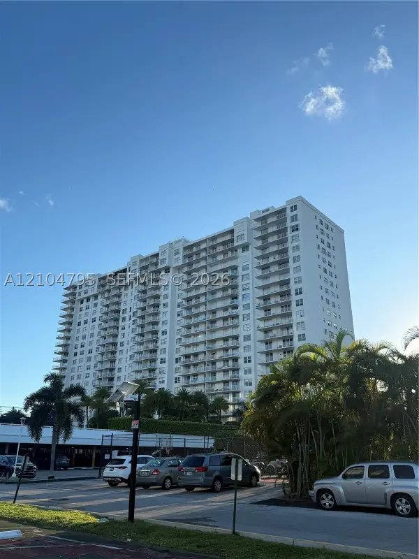 2801 NE 183rd #308W, Aventura, FL 33160