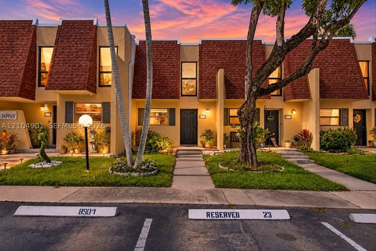 8979 Palm Tree #8979, Pembroke Pines, FL 33024 - #1