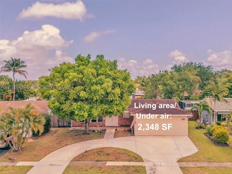1911 N 53rd, Hollywood, FL 33021 - #2