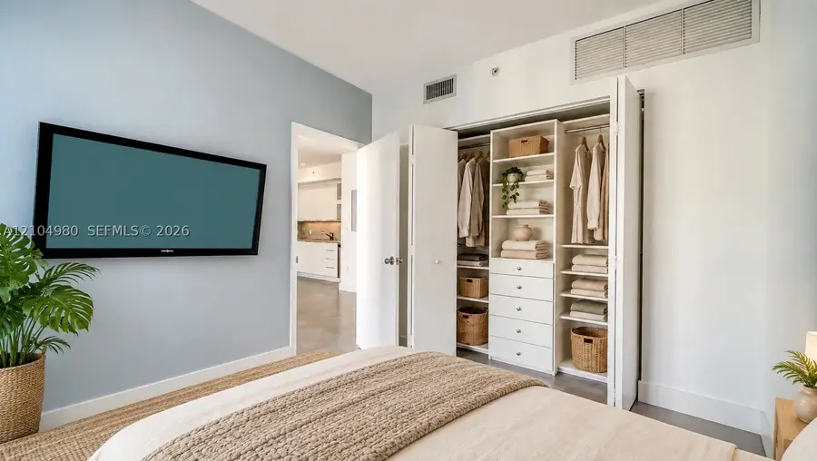 90 SW 3rd #TH706, Miami, FL 33130 - #3