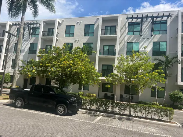 4745 NW 84th #20, Doral, FL 33166