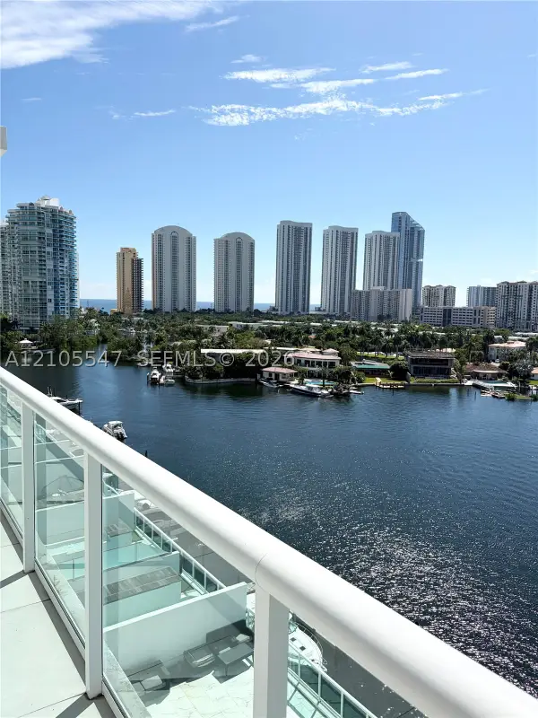 400 Sunny Isles #1002, Sunny Isles Beach, FL 33160