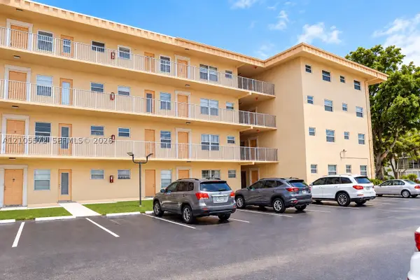 4191 NW 41st #217, Lauderdale Lakes, FL 33319