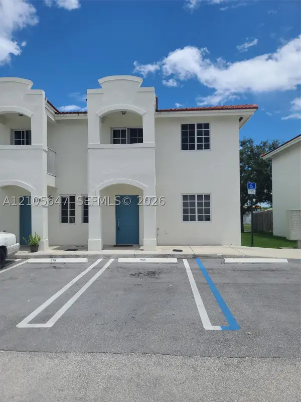 210 SW 3rd, Florida City, FL 33034