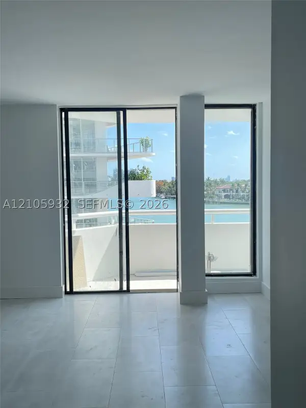 6820 Indian Creek #4D, Miami Beach, FL 33141