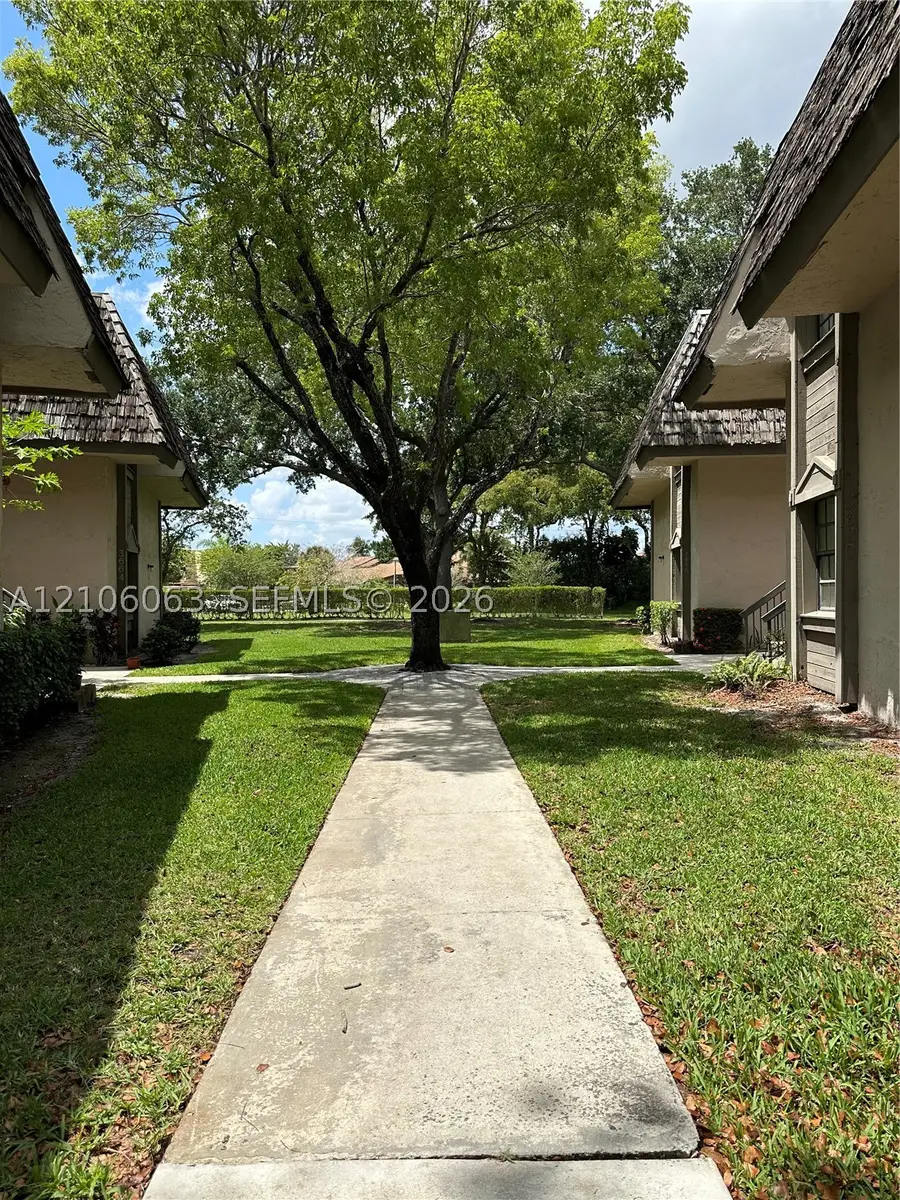 3694 NW 95th #8M, Sunrise, FL 33351 - #3