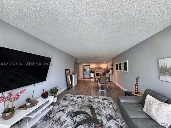 19370 Collins #225, Sunny Isles Beach, FL 33160