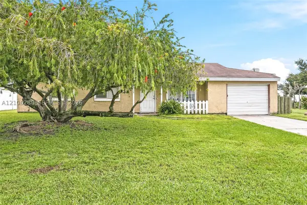 2017 SE Ancora, Port St Lucie, FL 34952