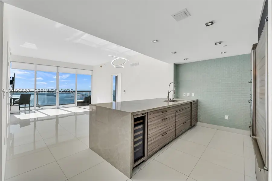 465 Brickell #5203, Miami, FL 33131 - #2
