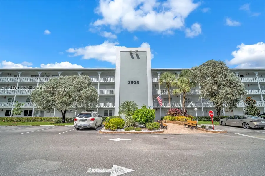 2505 Antigua #E4, Coconut Creek, FL 33066 - #2
