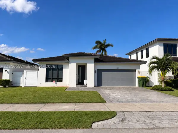 2921 SE 3rd, Homestead, FL 33033