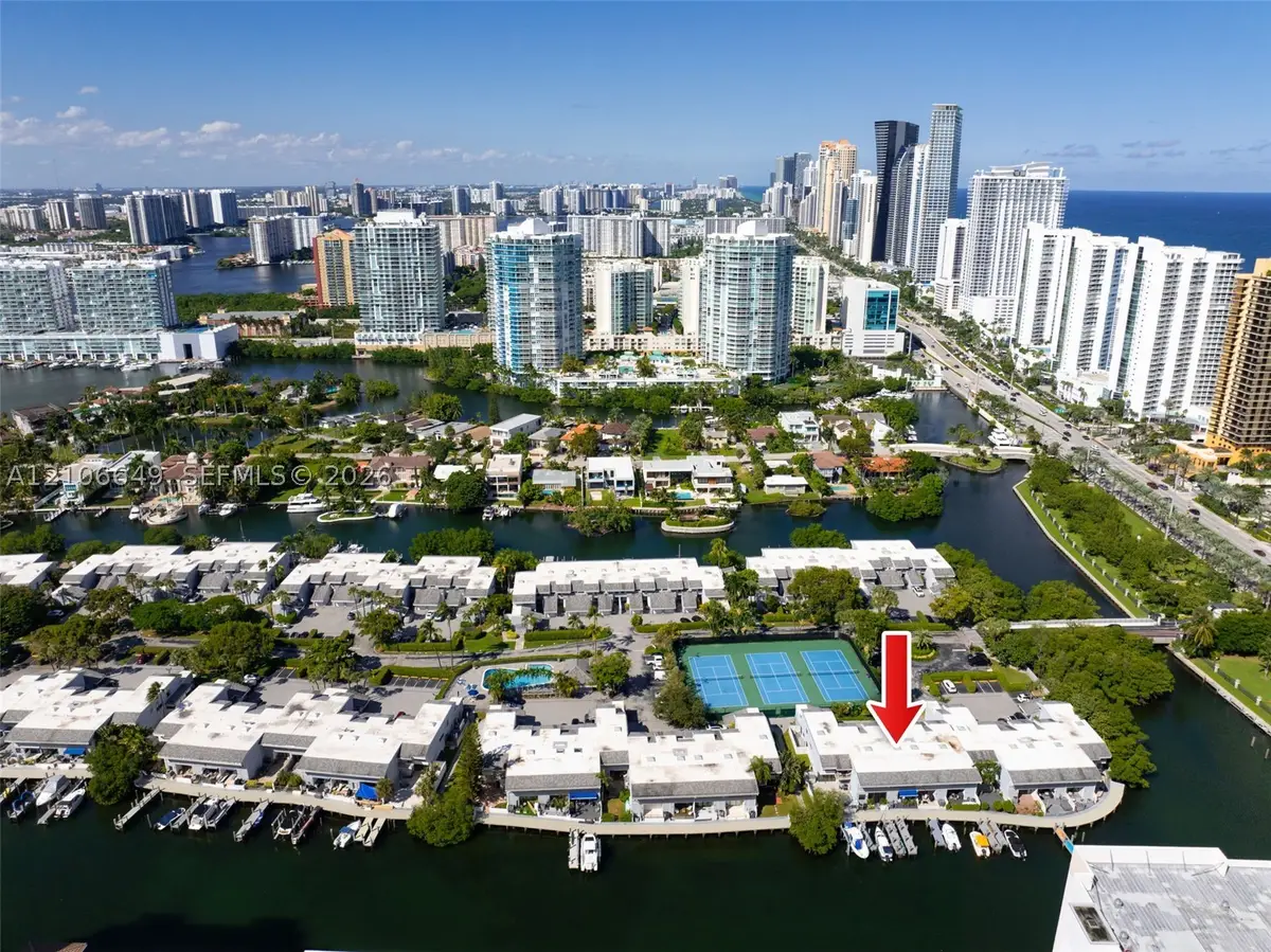 216 Poinciana #206, Sunny Isles Beach, FL 33160 - #1