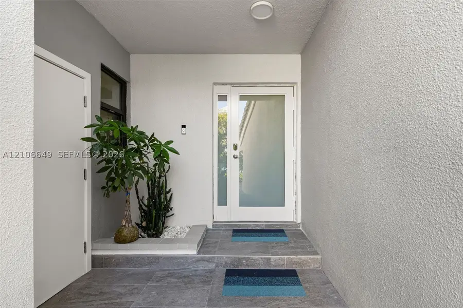 216 Poinciana #206, Sunny Isles Beach, FL 33160 - #3