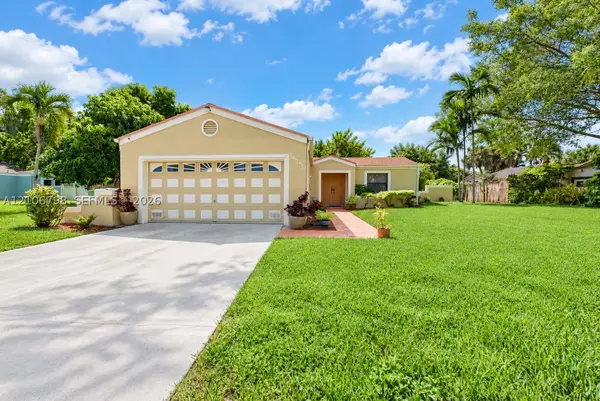 14750 SW 156th, Miami, FL 33187