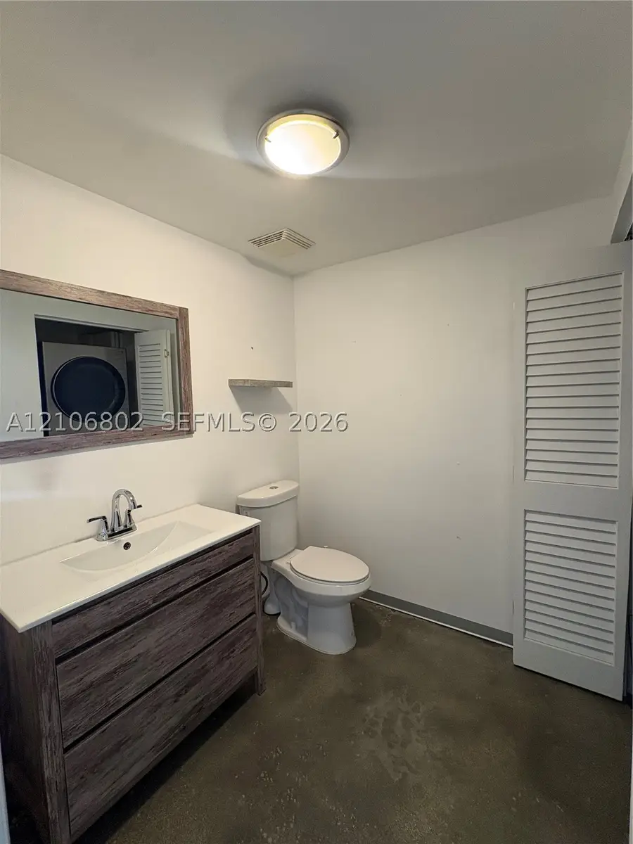 690 SW 1st #1212, Miami, FL 33130 - #3