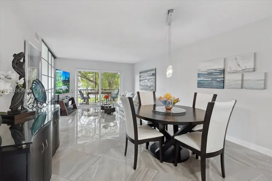 8921 S Hollybrook #304, Pembroke Pines, FL 33025 - #2