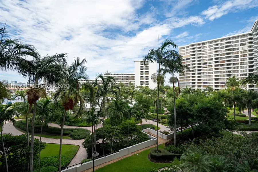 2500 Parkview #2020, Hallandale, FL 33009 - #3