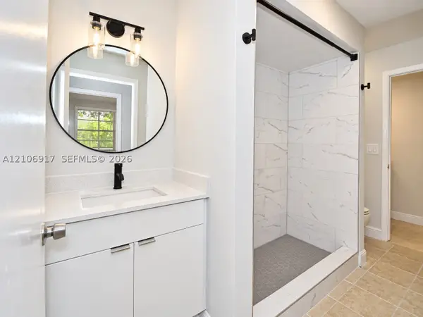 1237 SW 46th #813, Pompano Beach, FL 33069