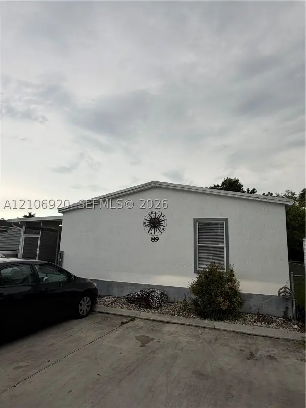 19800 SW 180 Ave T, Miami, FL 33187
