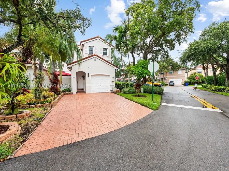 1515 Seagrape, Hollywood, FL 33019 - #3