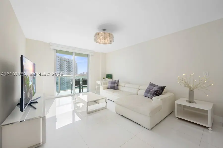 19370 Collins #916, Sunny Isles Beach, FL 33160 - #3