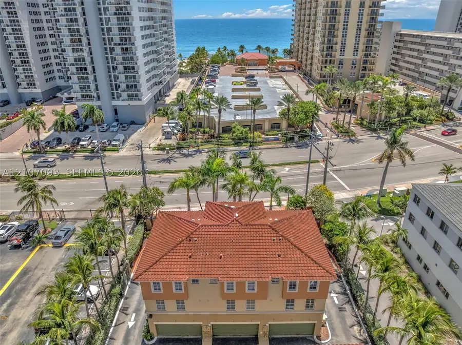 2065 S Ocean #TH1, Hallandale Beach, FL 33009 - #2