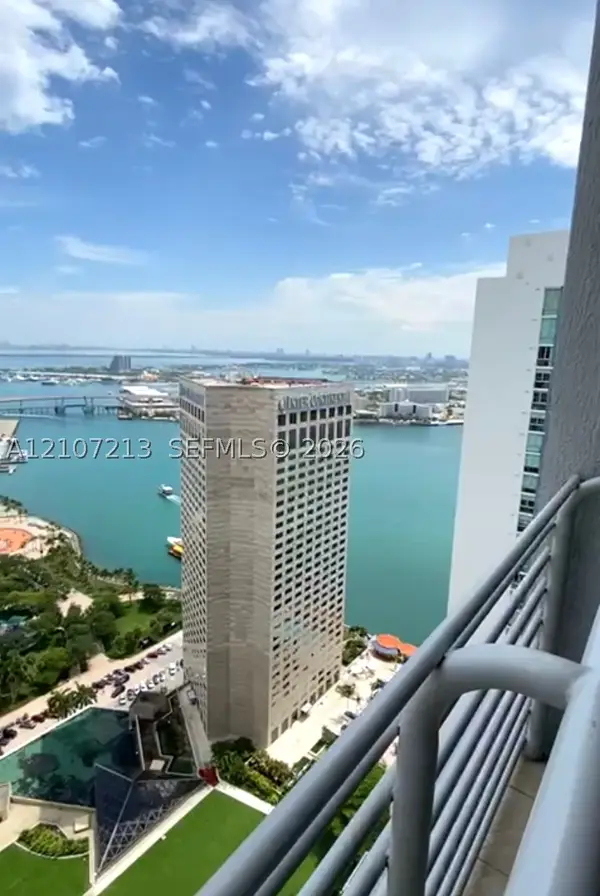 325 S Biscayne #4214, Miami, FL 33131