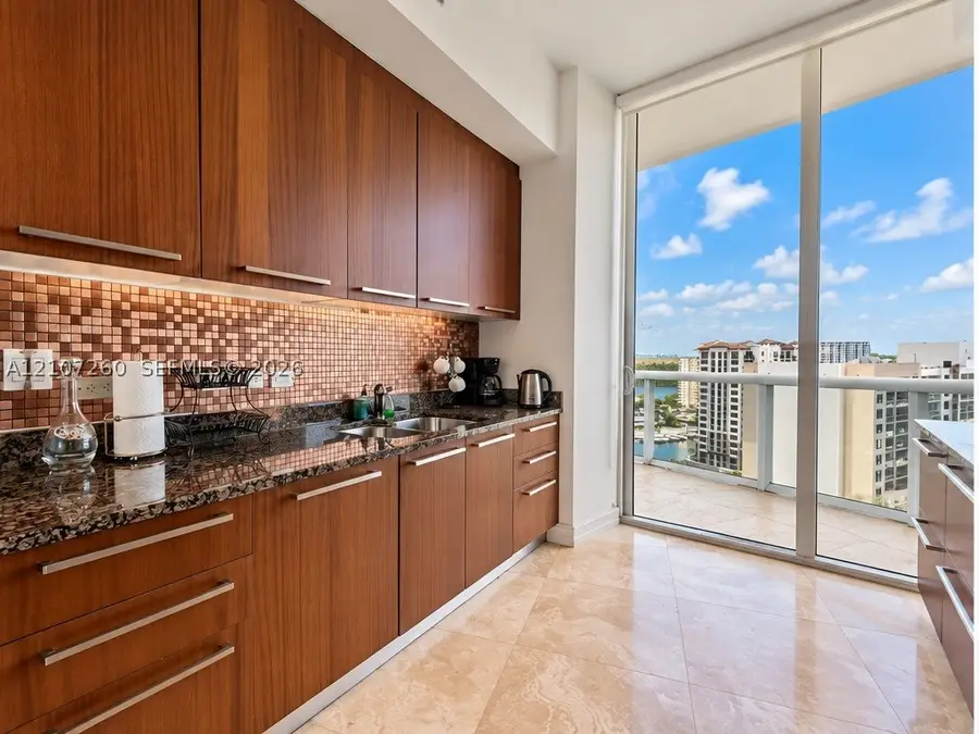 16001 Collins #1605, Sunny Isles Beach, FL 33160 - #3
