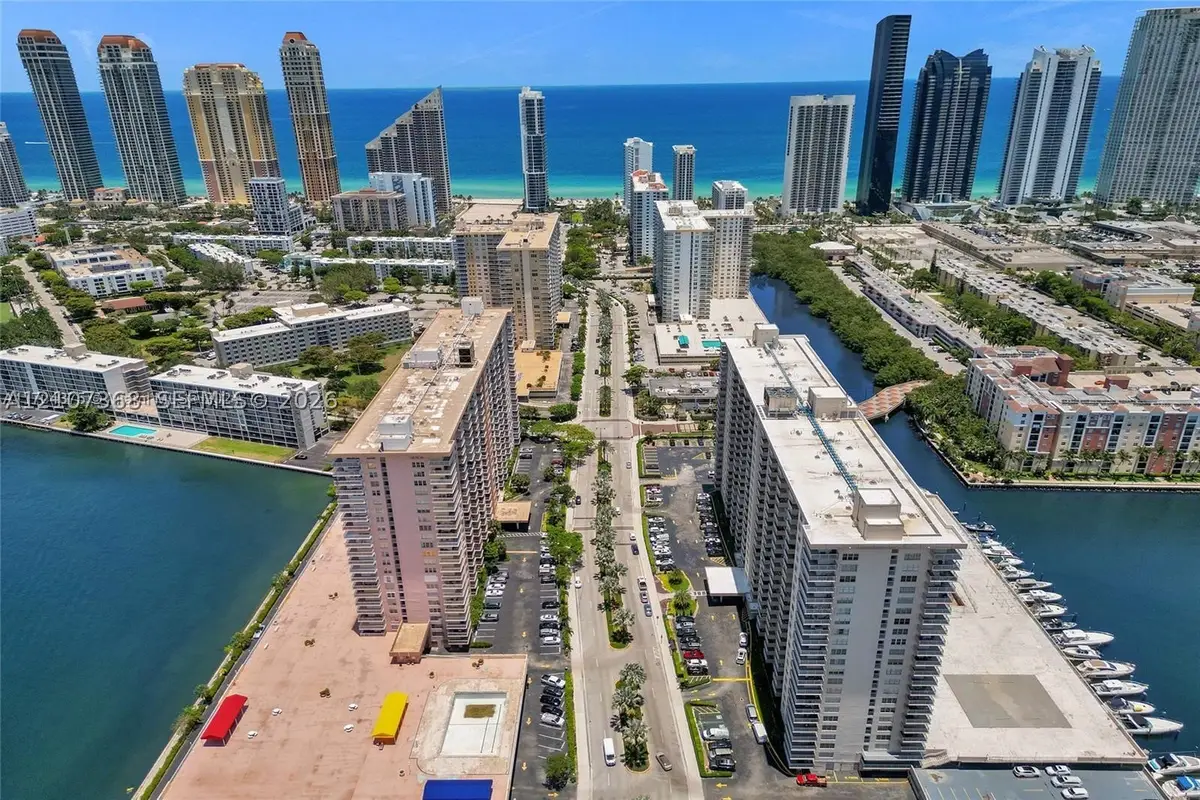 251 174th #415, Sunny Isles Beach, FL 33160 - #1