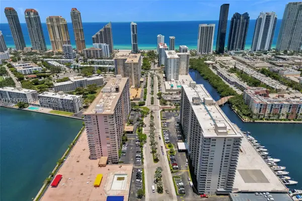251 174th #415, Sunny Isles Beach, FL 33160