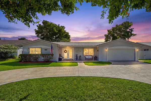1631 NW 109th, Pembroke Pines, FL 33026