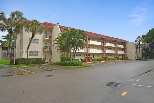 830 S Hollybrook #207, Pembroke Pines, FL 33025