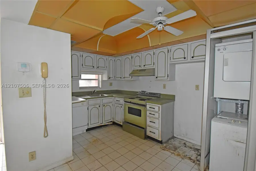 830 S Hollybrook #207, Pembroke Pines, FL 33025 - #2