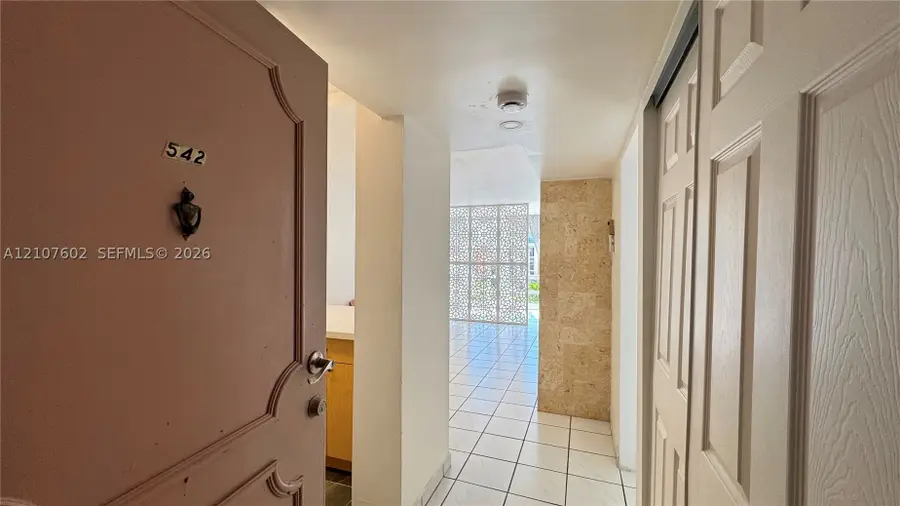 210 172nd #542, Sunny Isles Beach, FL 33160 - #2