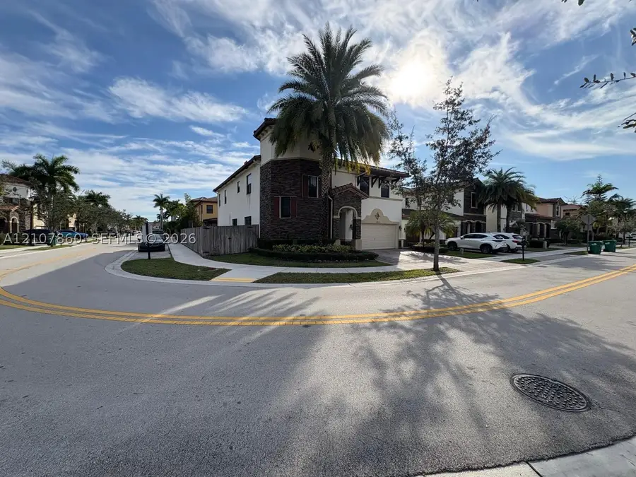 8925 NW 99th, Doral, FL 33178 - #2