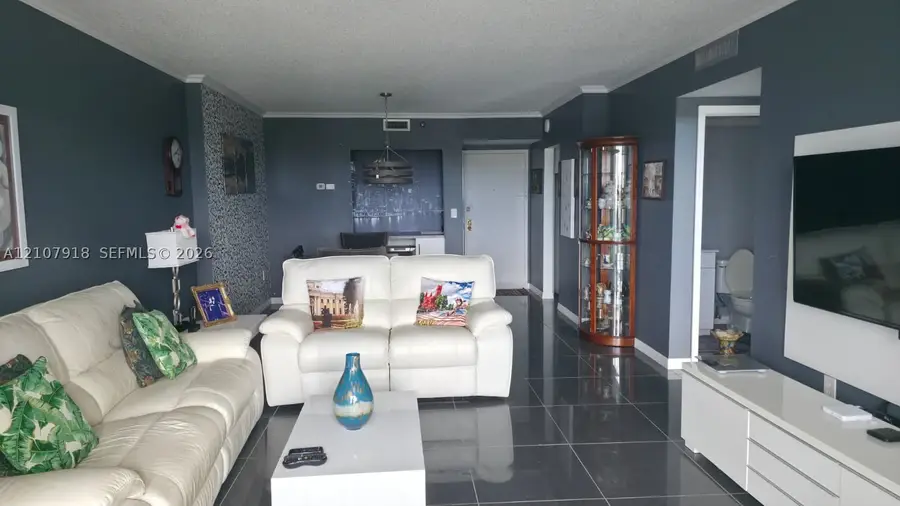 4001 Hillcrest #1015, Hollywood, FL 33021 - #3