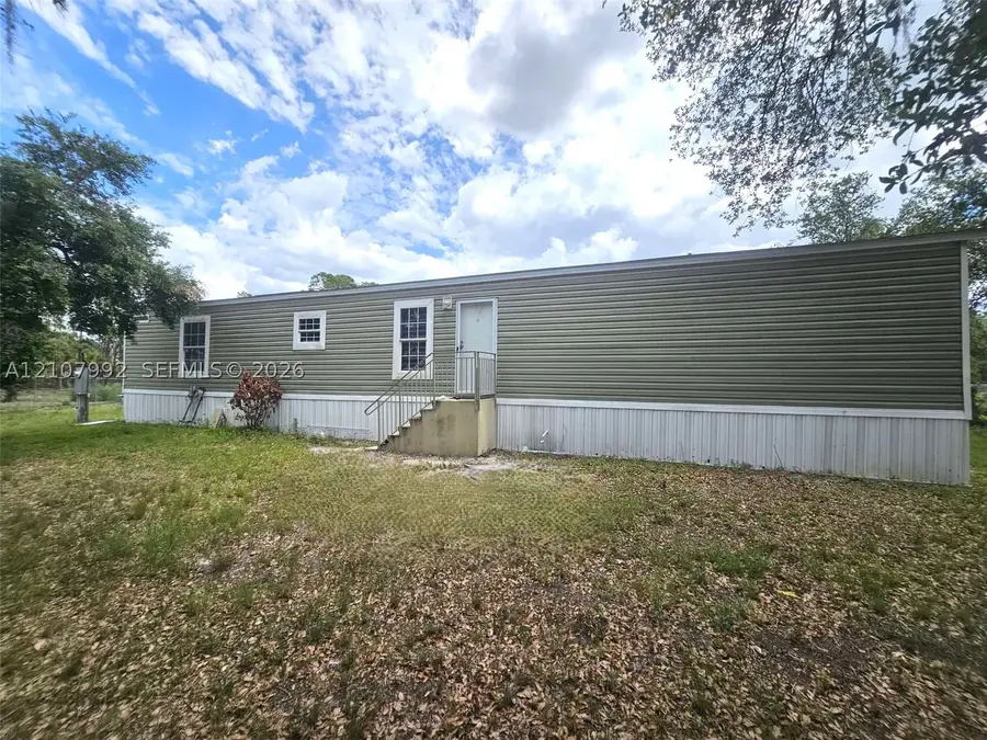 725 S Mayoral, Clewiston, FL 33440 - #2