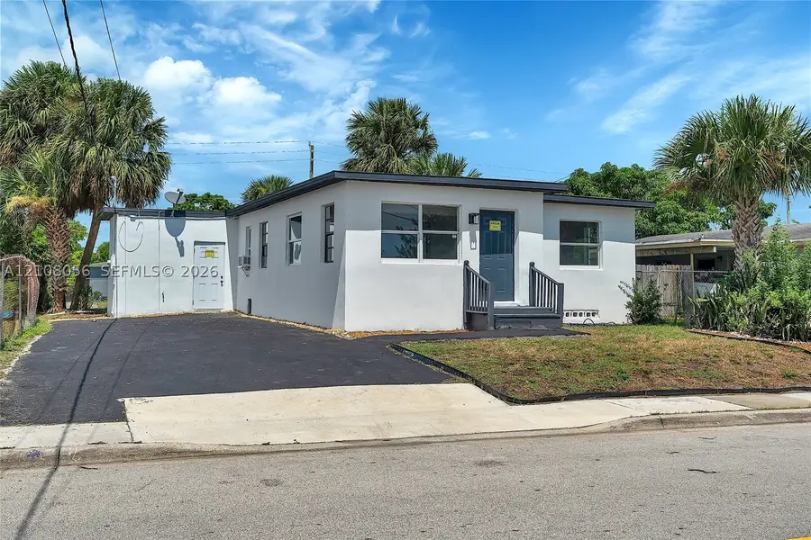 1444 W 28th, Riviera Beach, FL 33404 - #2