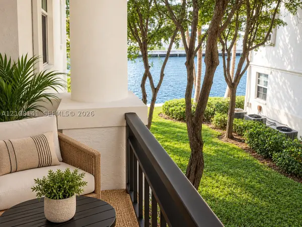 3135 NE 184th #2205, Aventura, FL 33160