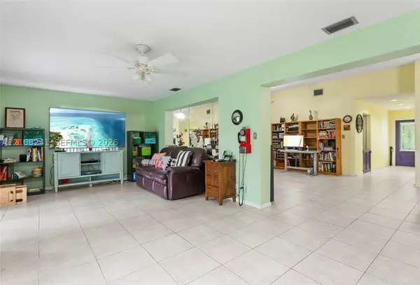 10307 NW 70th, Tamarac, FL 33321