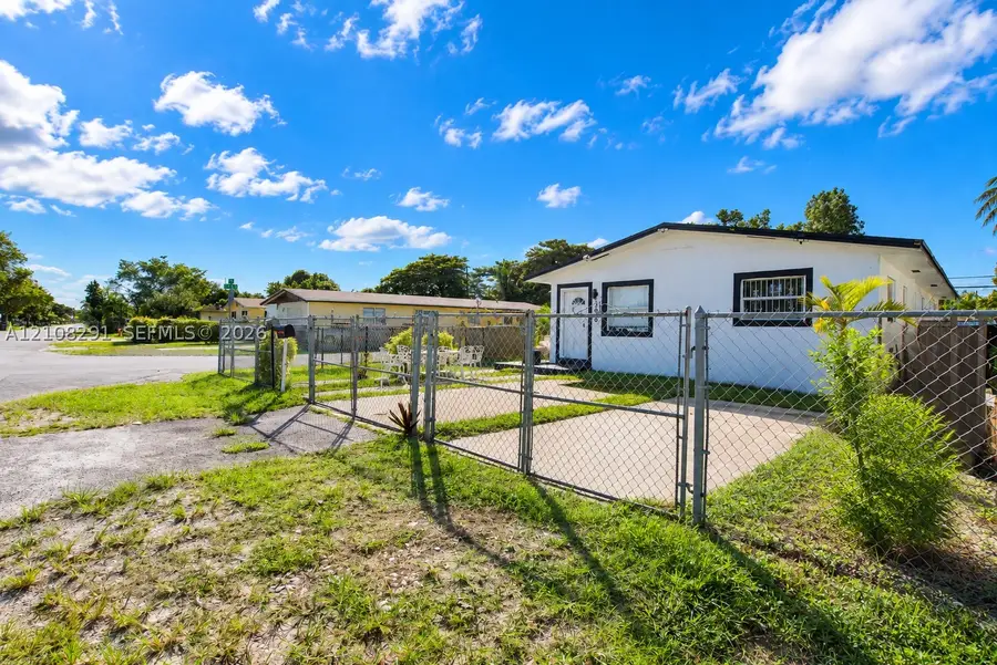3000 NW 91st, Miami, FL 33147 - #3