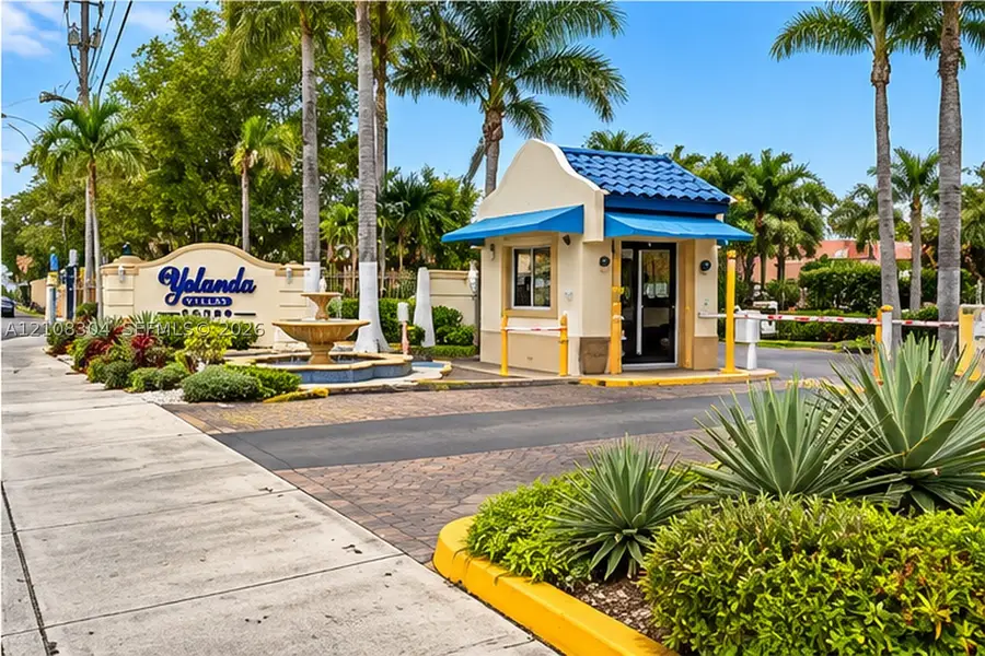 801 NW 47th #108W, Miami, FL 33126 - #2