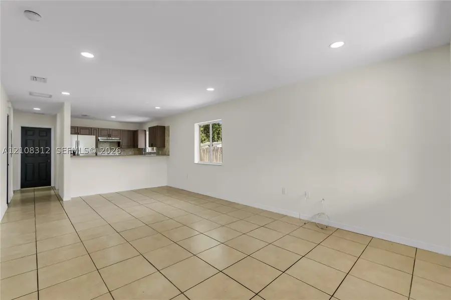 2425 NW 52nd, Miami, FL 33142 - #3