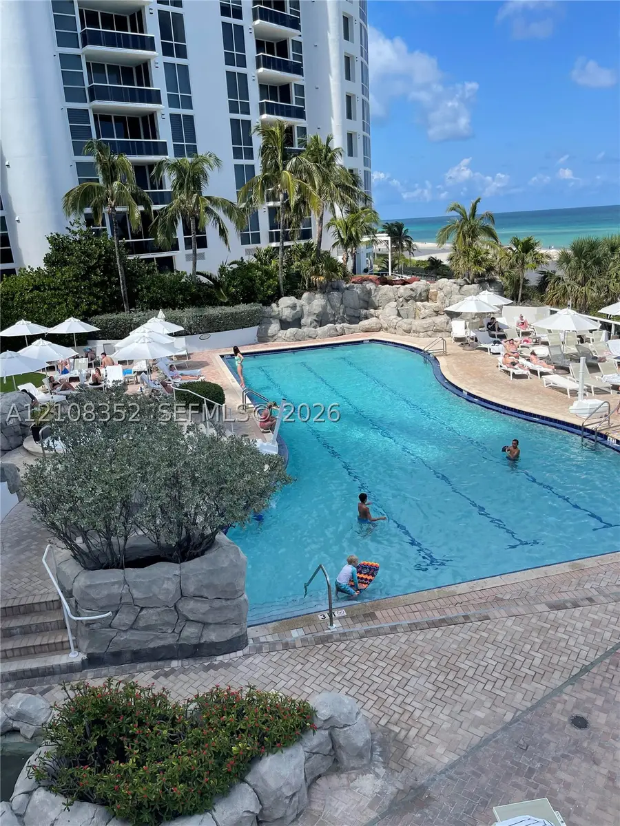 18001 Collins #907, Sunny Isles Beach, FL 33160 - #3
