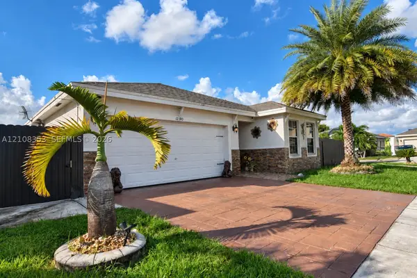 12190 SW 250th, Homestead, FL 33032